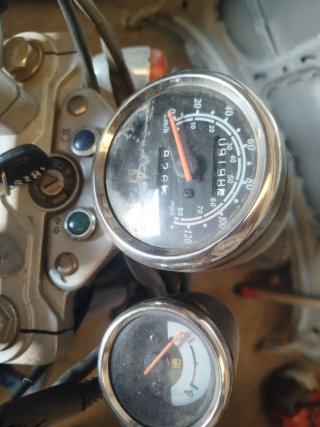 Manillas con mandos y bomba freno