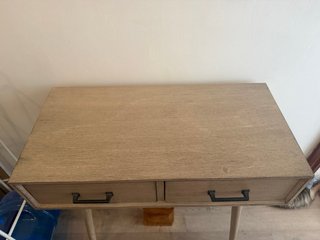 Mesa recibidor estilo nórdico madera