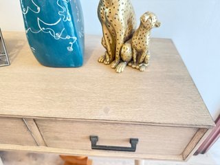 Mesa recibidor estilo nórdico madera
