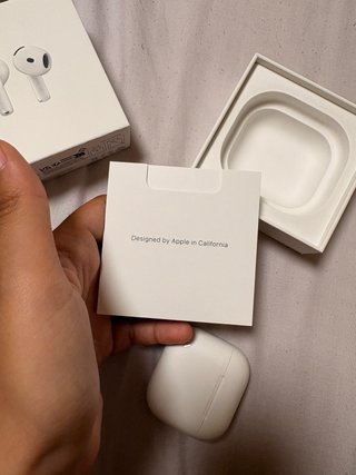 AirPods 4 Blancos