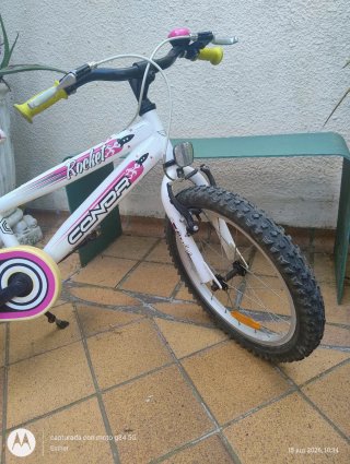 Bicicleta infantil niña y niño