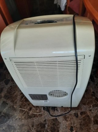 Aire Acondicionado Portátil DeLonghi Pinguino