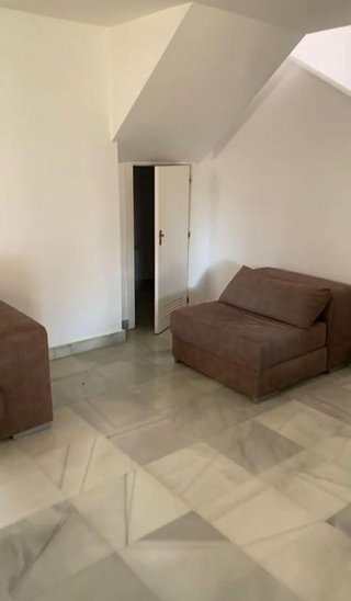 Casa adosada en alquiler en Nueva Andalucía centro en Marbella