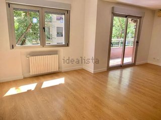 Piso en alquiler en Arapiles en Madrid