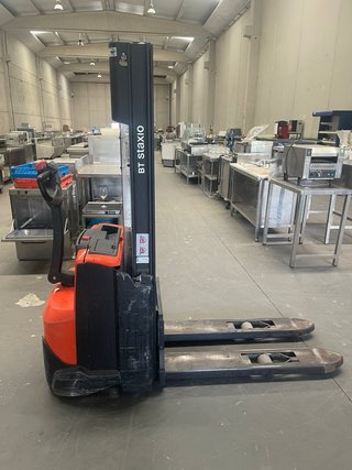 Apilador eléctrico BT