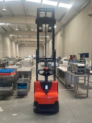 Apilador eléctrico BT