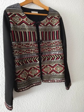 Chaqueta bordada multicolor