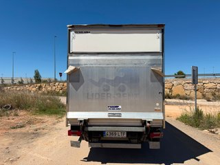 Nissan NV400 RAMPA 2021