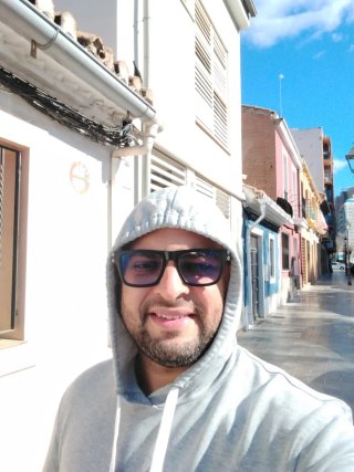 Busco trabajo autolavado, repartidor, peon,limpiez