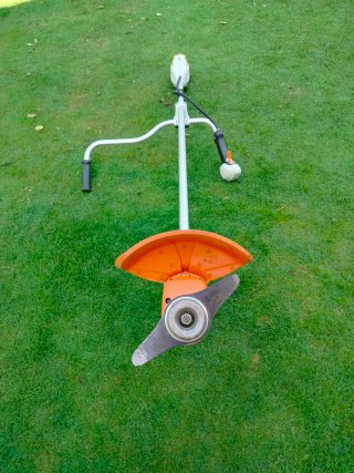 Desbrozadora STIHL FSA 90 + Batería