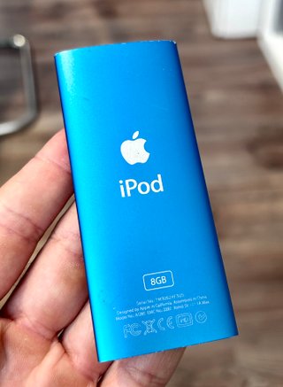 Apple iPod Nano 8GB 4th Gen A1285 Blu Batteria K.O