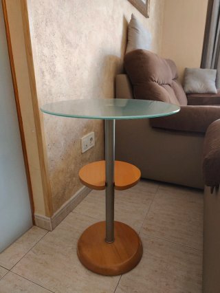 Mesita auxiliar cristal y madera