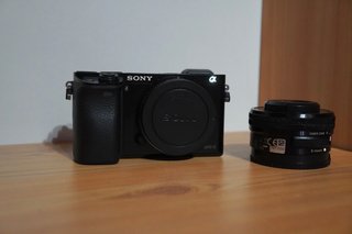 Cámara Sony A6000 + Lente 16-50mm