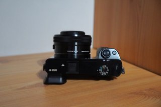 Cámara Sony A6000 + Lente 16-50mm