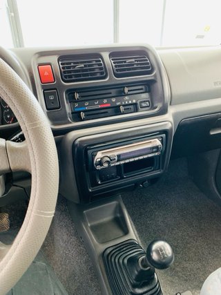 SUZUKI JIMMY