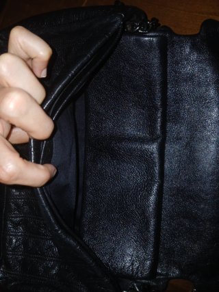 Bolso negro de cuero de Bimba y Lola