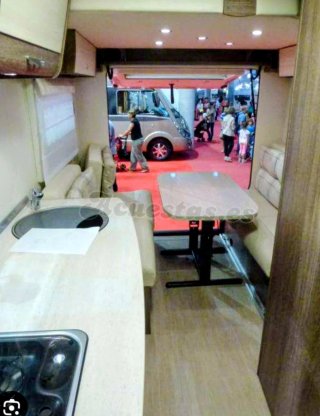 Alquiler autocaravana furgo camper.