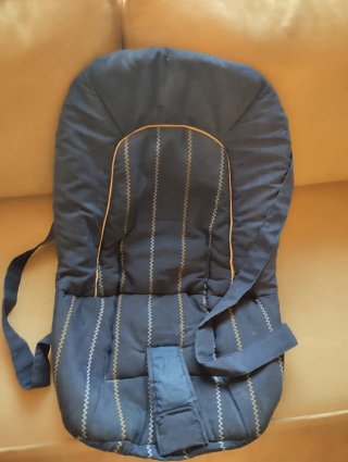 Lote Bebé: Silla Coche, Bañera, Capazo