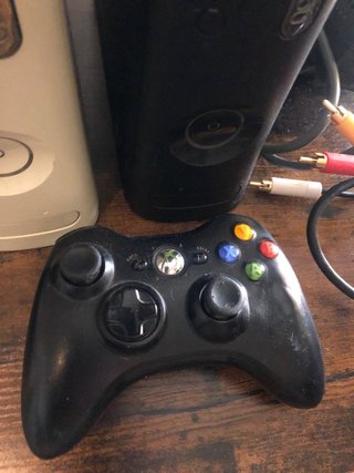 Xbox 360 2 Consolas, 5 Juegos, 3 HDDs mando cables