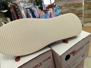 PISABLE Zapatillas Casa Azul Talla 38 Nuevas