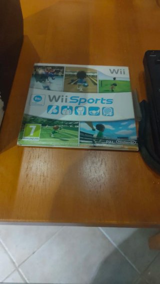 Consola Nintendo Wii Negra + Wii Sports