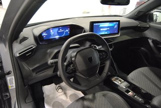Peugeot 2008 HYBRID 145 e-DCS6 ALLURE 2025