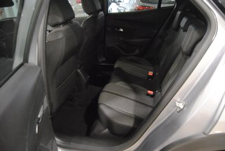 Peugeot 2008 HYBRID 145 e-DCS6 ALLURE 2025