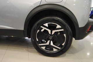 Peugeot 2008 HYBRID 145 e-DCS6 ALLURE 2025