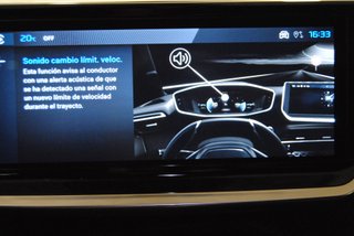 Peugeot 2008 HYBRID 145 e-DCS6 ALLURE 2025