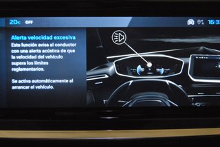 Peugeot 2008 HYBRID 145 e-DCS6 ALLURE 2025
