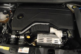 Peugeot 2008 HYBRID 145 e-DCS6 ALLURE 2025