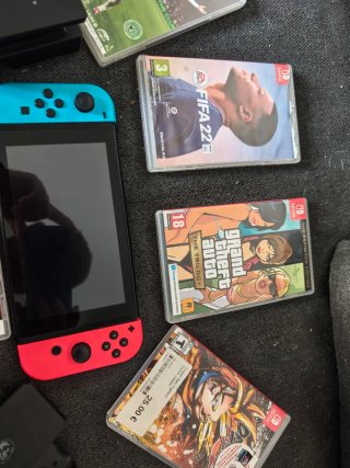 Nintendo Switch + Juegos