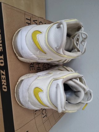 Nike Zapatillas Air More Uptempo Amarillas