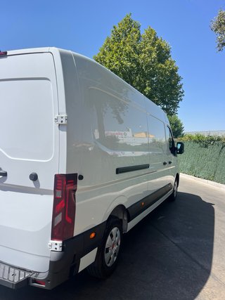 Renault Master 2025