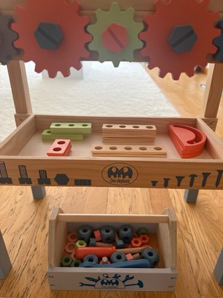 Banco de bricolaje infantil con caja de herramient