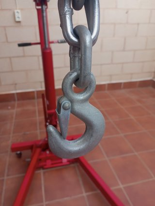 Grúa hidráulica 1000 KG