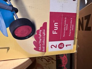 Triciclo Smartrike para niños 15M+