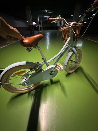 Bicicleta niña 16” Bobbin  Azul Cesta Mimbre