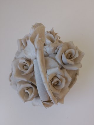 SKU: 01011073.3 "Cesta de flores (blanco)" LLADRÓ
