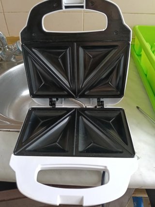 Sandwichera Bluesky 750W