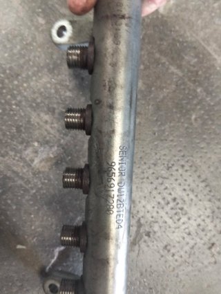 Rampa Inyección Motor 4HN 2.2