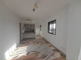 Piso en alquiler en Parque Alcosa - Jardines del Edén en Sevilla