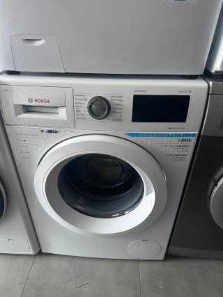 Lavatrice Bosch Serie 6 i-DOS 8kg con garanzia