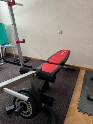 Jaula de gimnasio multifunción MATRIX y banco