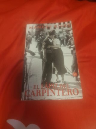 Novela El lápiz del Carpintero