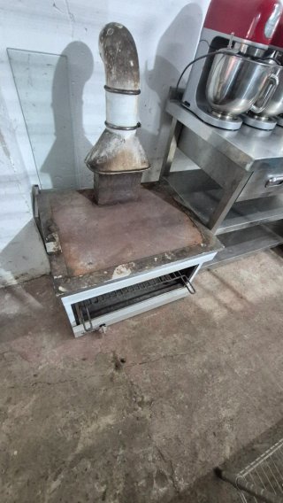 Tostadora industrial con rejilla
