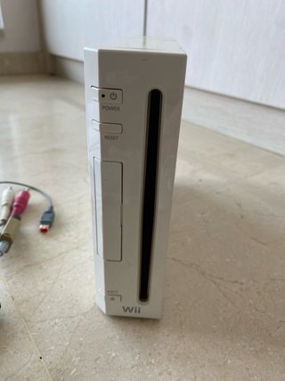 Nintendo Wii + 2 Juegos + 3 Mandos