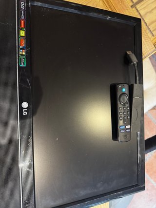 TV LG 24” + Fire TV Stick amazon.