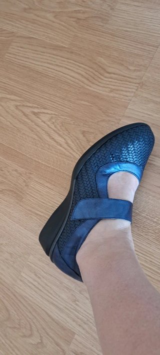 Zapatos azules para pies delicados