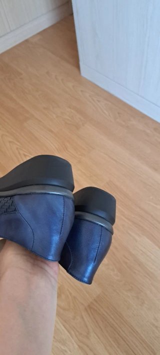 Zapatos azules para pies delicados